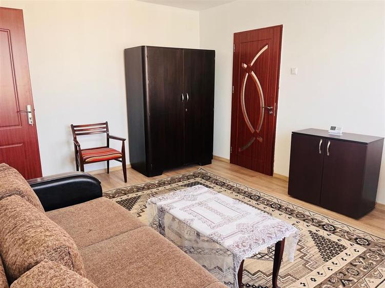Apartament 2 camere cu centrala proprie, Brazda - zona Piata Garii