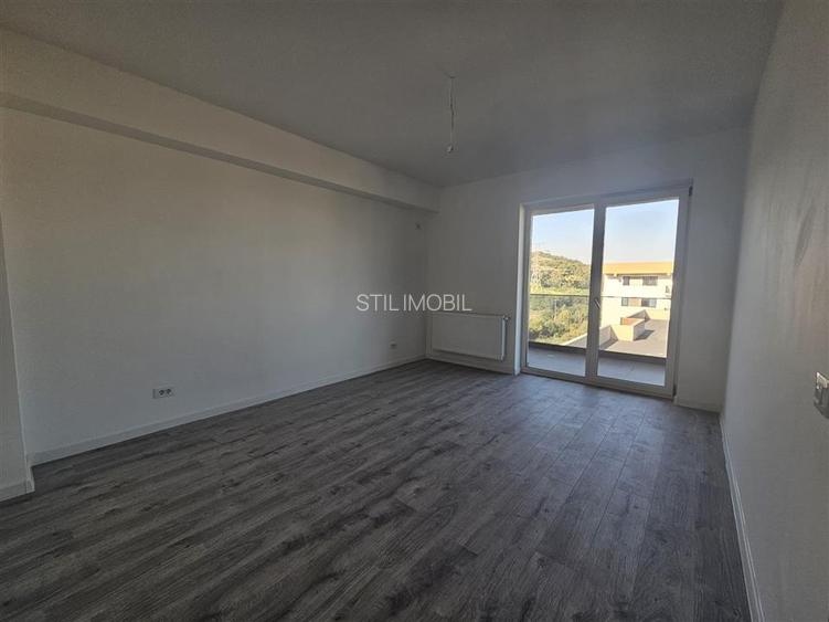 Apartament 2 camere - decomandat - 60mp - intabulat - 4