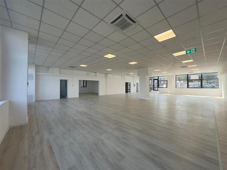Spatiu comercial bd. Poitiers, 286mp, langa Makita, Sophia