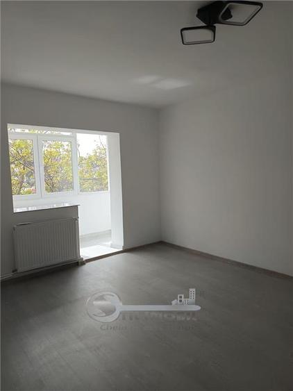 Ap 2 camere D, 56mp, et2, renovat, geam la baie, Nicolina