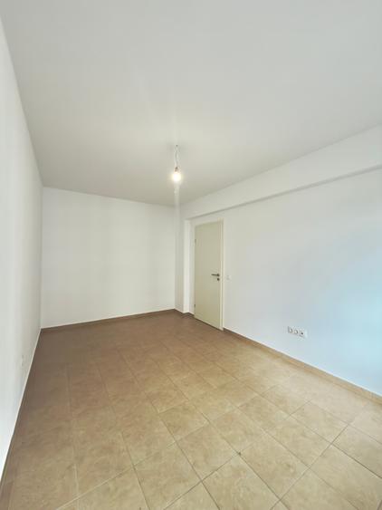 Apartament cu 2 camere de vanzare in Avantgarden Bartolomeu,nemobilat,et 3/8