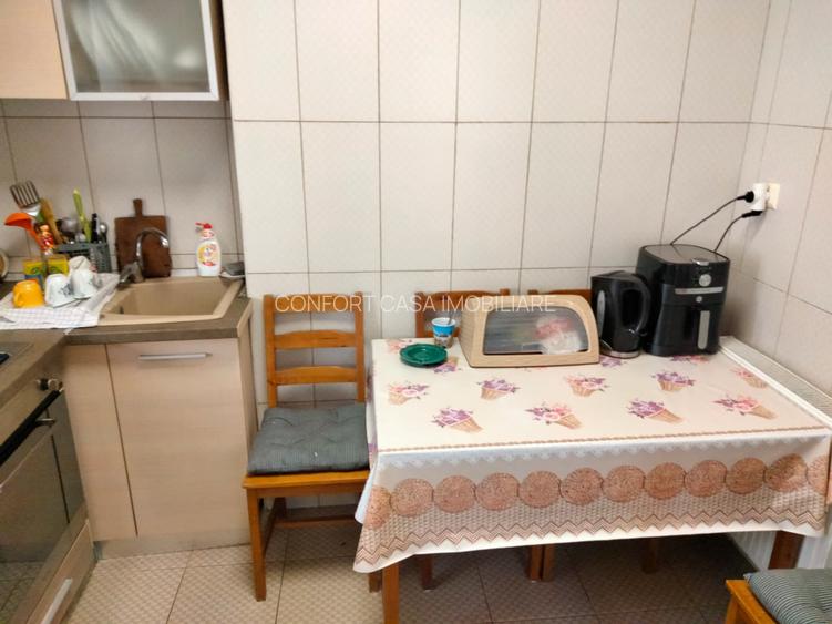 Inchiriere 3 camere in vila - 19