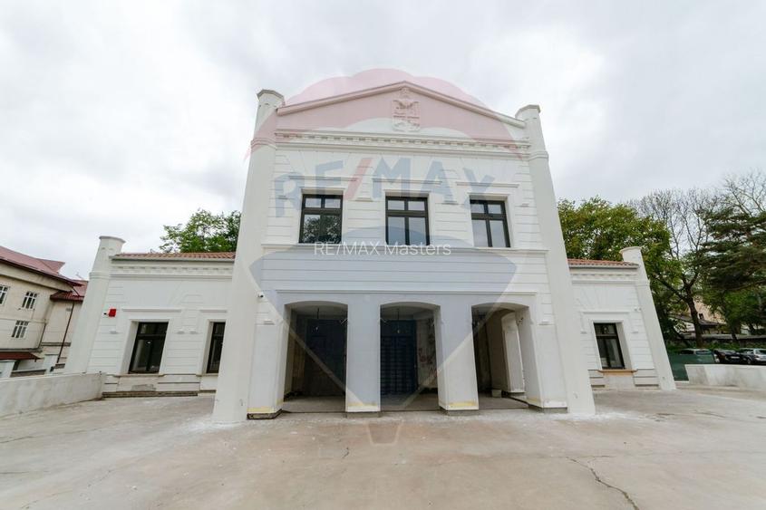Spațiu comercial ULTRACENTRAL - parter 850 mp de închiriat - 27