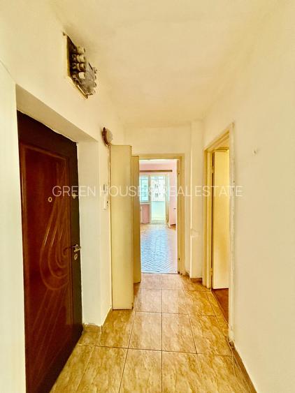 Apartament cu 4 camere-2 balcoane- zona Piata Centrala - 28