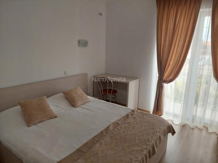 vand pensiune Vama Veche, 2 corpuri, 610 mp construiti, 1019 mp teren, 21,5m fr  - 6
