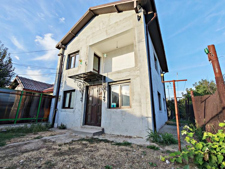 Casa 4 camere - locuibila, dar cu investitii necesare. Comision 0%