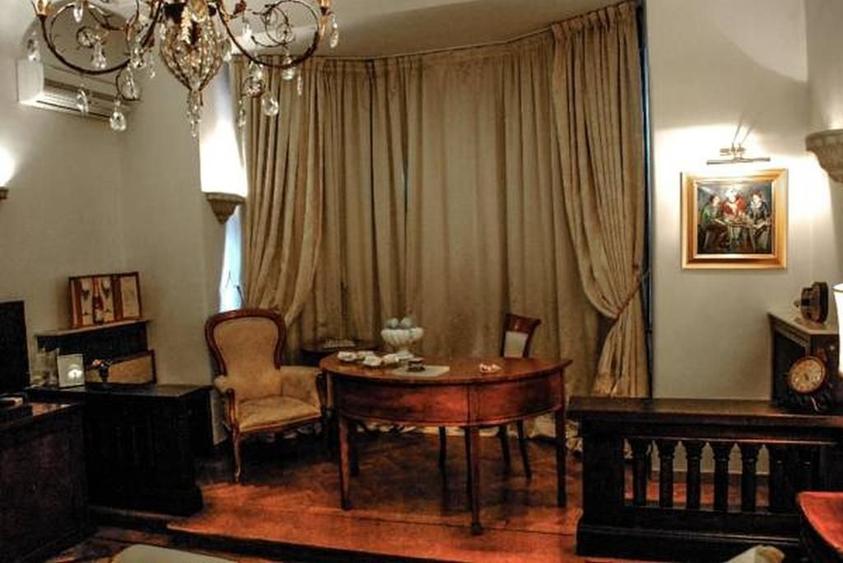 Magheru-Romana! Vila/Hotel S+D+P+2+M,