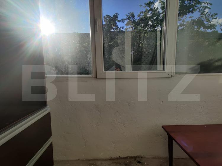 Apartament 2 camere, 35 mp, etaj 3 - zona Rogerius