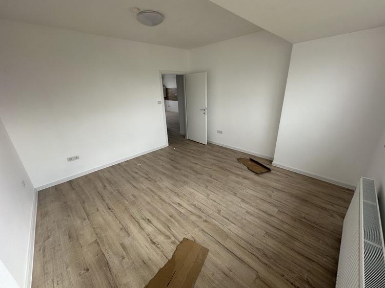 Apartament 2 camere la Mansarda zona Bucovinei