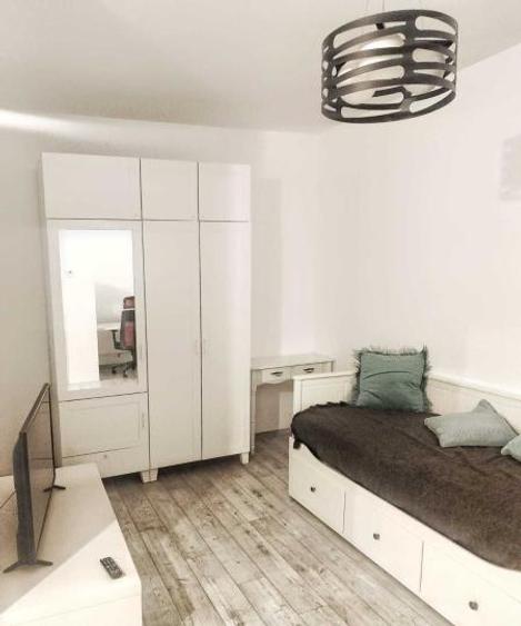 Garsoniera Plaza Residence bloc nou metrou 6 minute