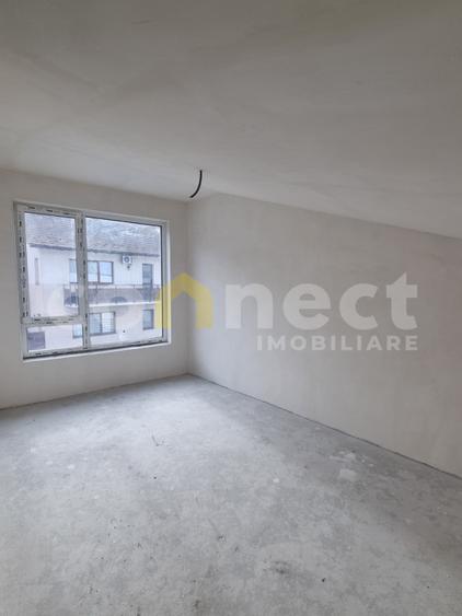 Spațiu comercial modern de vânzare | 13 încăperi | 700 mp teren liber | Iris