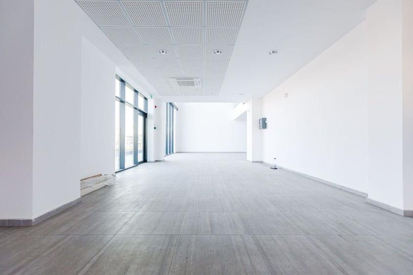 Spațiu comercial de vânzare în zona Complexul Studentesc