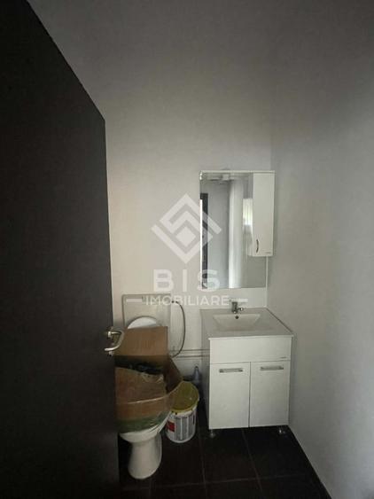 Spațiu Comercial 126 mp | 2 Camere zona| Clinica Sanovil