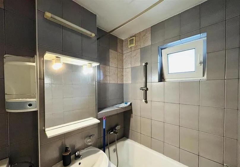 Apartament 2 camere zona Bv Mihai Viteazul