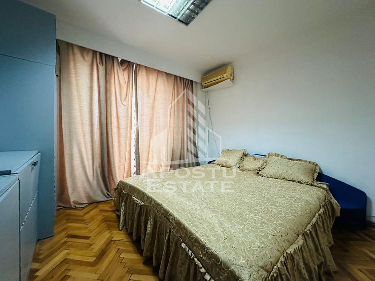 Apartament 3 camere zona centrala
