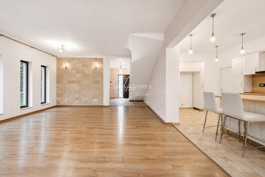 Vila renovata, 7 camere, Iancu Nicolae langa British School - 6