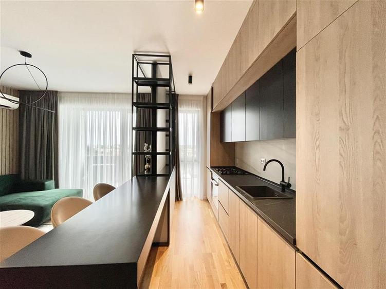 Luxury 2 Rooms Panoramic View Underground Parking