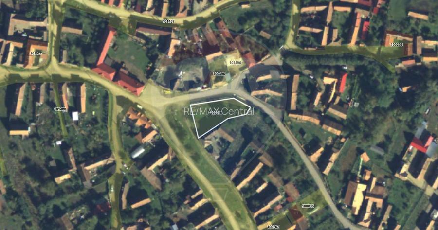 Teren intravilan în inima Țării Făgărașului/ Grid 980 mp - Comision 0 - 6
