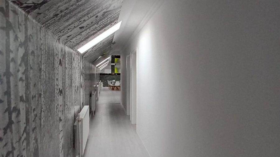 Spatiu comercial stradal cu birouri ,spatiu productie in Episcopia