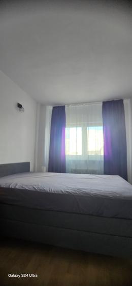 Apartament 3 camere cu centrala proprie
