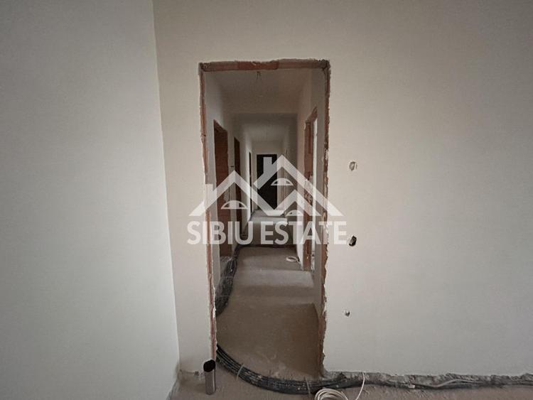 Apartament 3 camere decomandat – 74 mp - Zona Dedeman