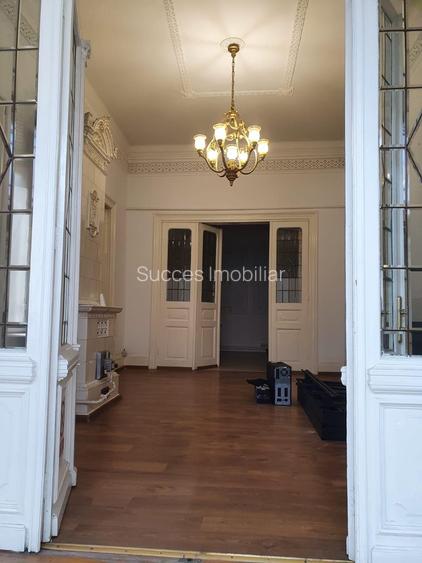 UNIRII,MANTULEASA,SECTOR 2,  VILA   SUPERBA  ,IDEAL FIRMA/CLINICA,1100000EURO - 4