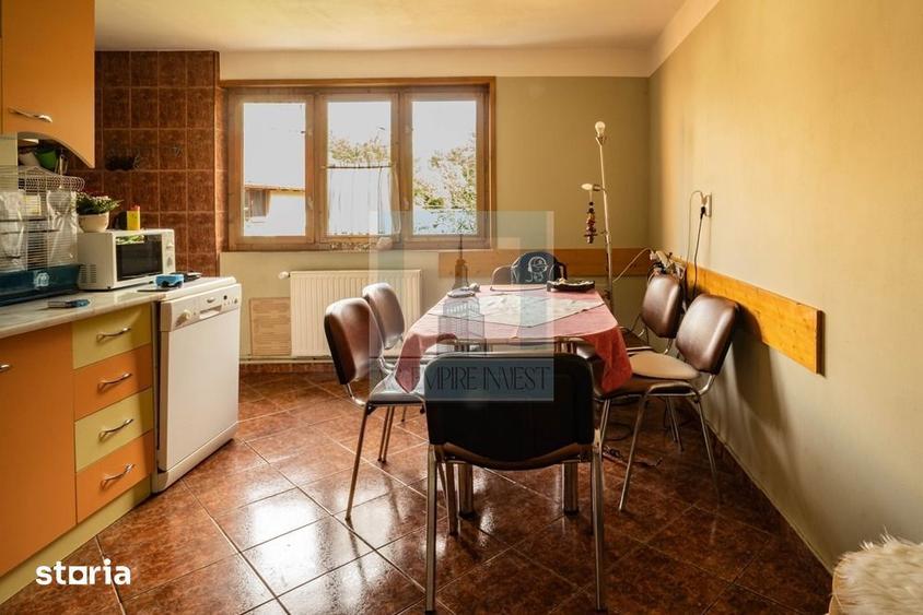 Casă/Vila de vânzare/ zona Sacele