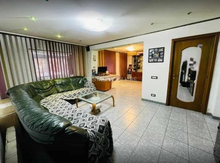 Vânzare 3 Camere 110 mp | Centrală Proprie | 2 min Mall Vitan, 12 min Metrou - 3