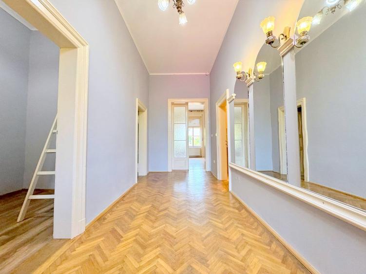 Apartament Modern cu 4 Camere în Inima Timișoarei