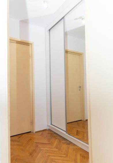 Apartament 2 camere Gemenii,renovat,parcare,mobilat,100000 Euro