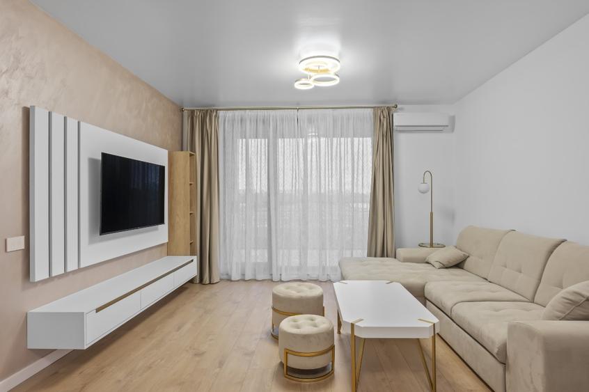 Finalizat! Apartament 4 camere Bd Mamaia 294B colt cu Str. Unirii,intrare Mamaia