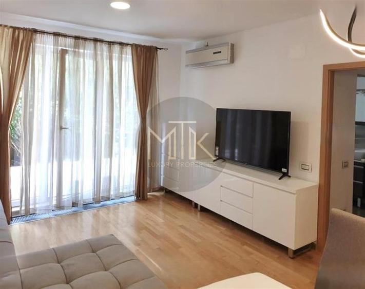 Apartament 3 camere lux I  Herastrau I Curte proprie