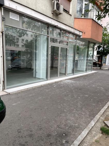 Spatiu Comercial RENOVAT - Calea Mosilor