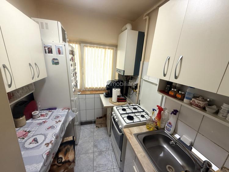 Garsonieră de vânzare – 29 mp utili | Balcon | Debara + Loc de parcare | ETAJ 3. - 5