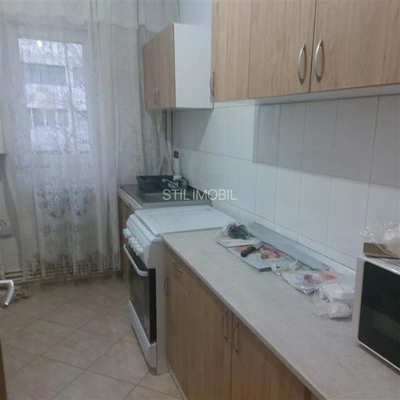 Apartament semidecomandat cu 3 camere - Mircea cel Batran - 399EUR - 7