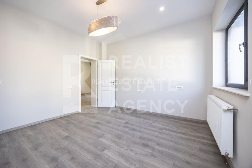 Chirie, casă, 8 camere, zona 1 Mai, București - 30