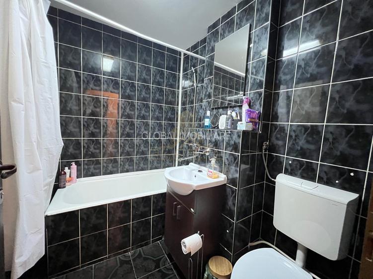 4 camere ,decomandat, 80 mp, balcon, lift Nou, str.Alle Padin Manastur - 7