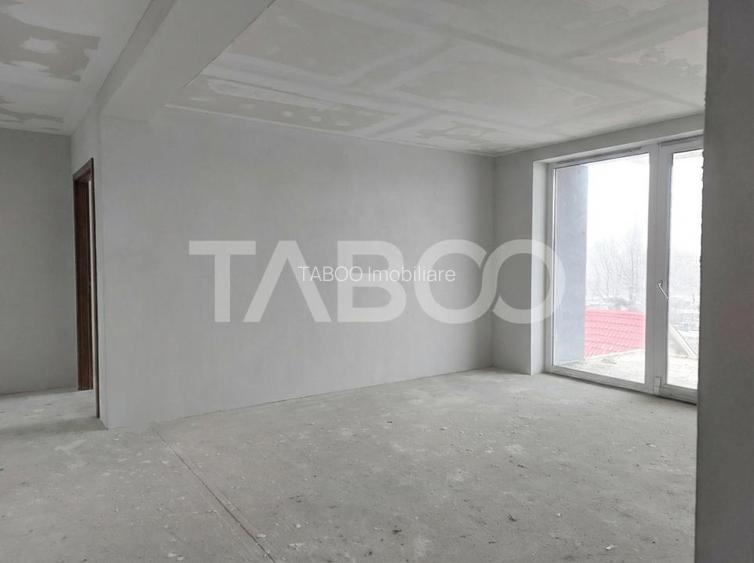 Apartament 91 mp 3 dormitoare 2 bai terasa loc parcare etaj 2 Cisnadie - 3