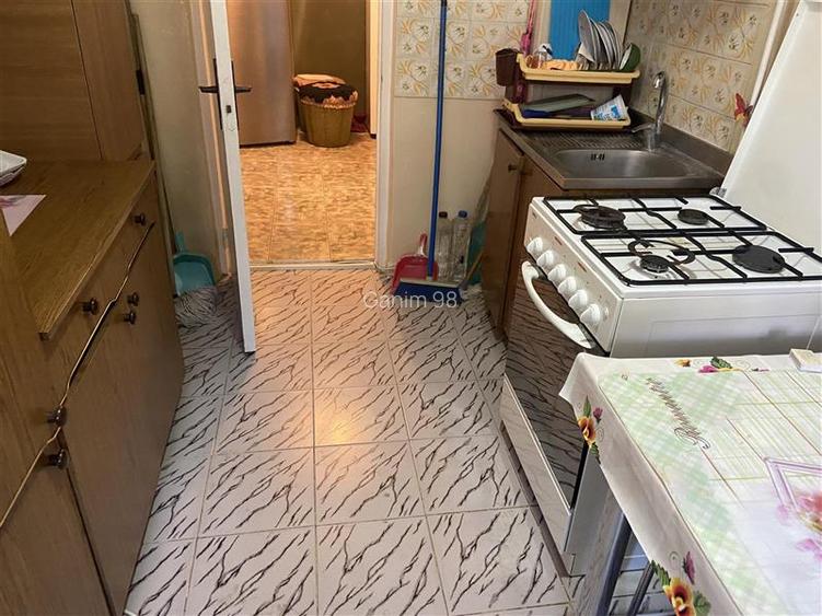 Apartament 2 camere , zona Gara -Liceul Economic , et 2 3 , 56 mp ,centrala term - 3