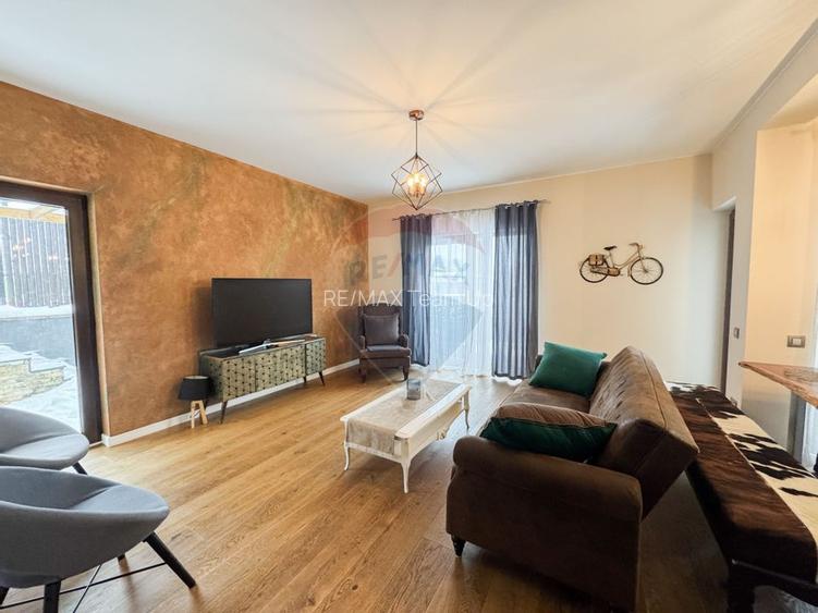 Vilă ultrafinisată cu două unități locative în zona Gruia - 3