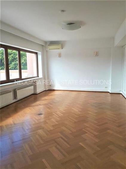 LANGA PTA DOROBANTI, VILA 1998, 650 MP,  GARAJ DUBLU! - 9