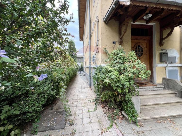 Casă interbelică de închiriat – Str. Barbu Văcărescu nr. 33 - 38