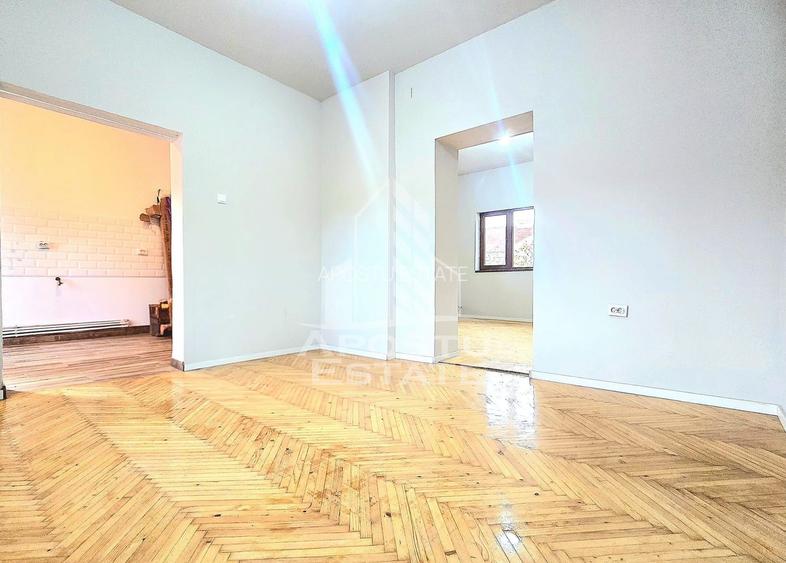 Apartament cu 2 camere, 90 mp construiti, Zona Centrala - 3