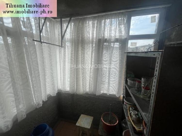 Apartament  3 camere de vanzare : 9 Mai-(Frasinet) - 7
