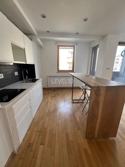 Apartament in vila de inchiriat|  Foișorul de Foc |7 camere - 10