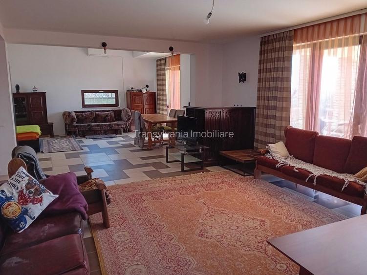 Apartament la parterul unei vile | 70 mp | 2 parcari | Iris - 2