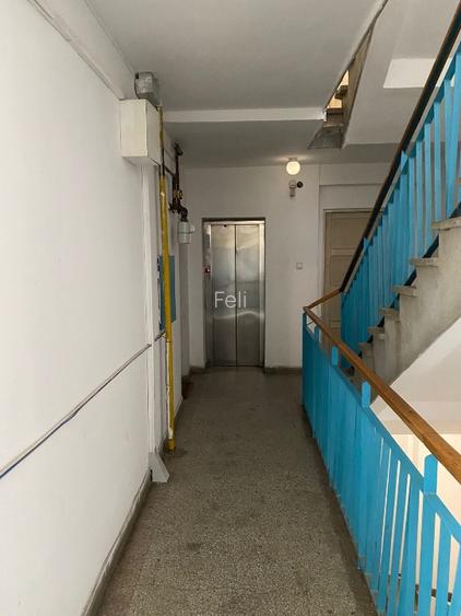 Apartament de vanzare - 5