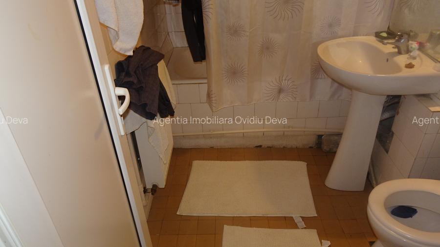 Vand apartament de 2 camere decomandat in Deva, zona I. Creanga + boxa intabulat - 8