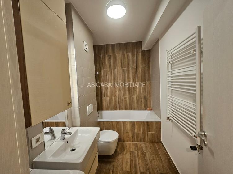 Ap. deosebit, 1,5 camere, et. 1, semidecomandat, cu parcare subterană, Lipovei - 12