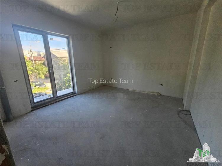 Vila noua 4 camere de vanzare metrou Pacii-sector 6 - 4